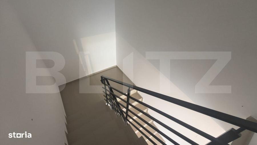 Casă cu 3 camere cu Teren 385 Mp în Holboca