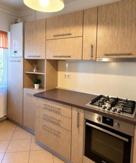 Apartament cu 2 camere semidecomandat în Ultracentral