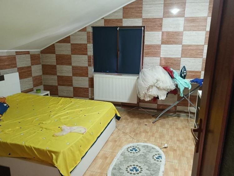 Casă cu 4 camere în Valu lui Traian