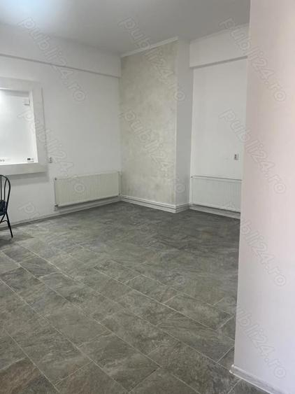 Spațiu comercial, de 72 mp, în Central