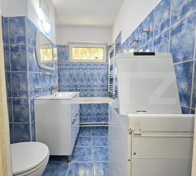 Apartament cu 3 camere semidecomandat, mobilat în Circumvalațiunii