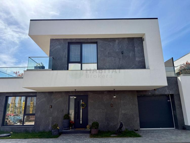 Casă individuală cu 6 camere cu Piscina în Tunari