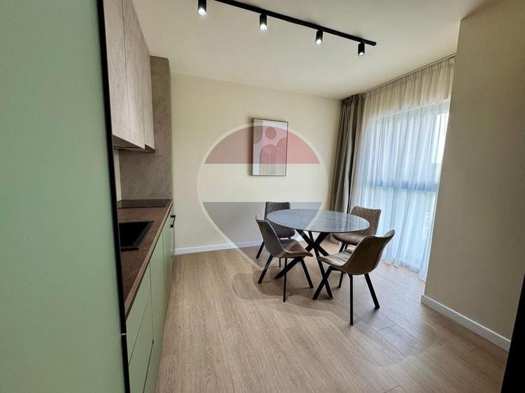 Apartament cu 2 camere semidecomandat, mobilat în Mănăștur