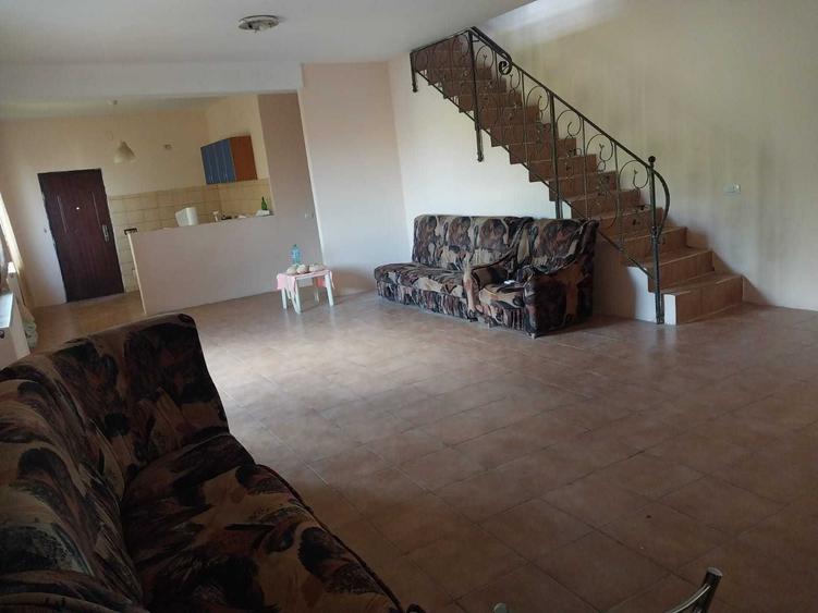 Casa (vila) de vanzare - 5