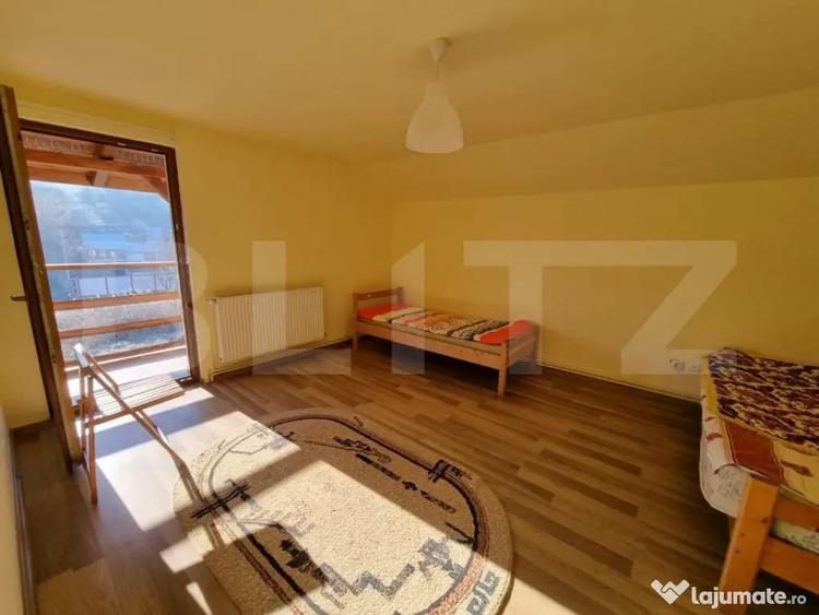 Casă cu 4 camere cu Teren 6300 Mp în Someșeni