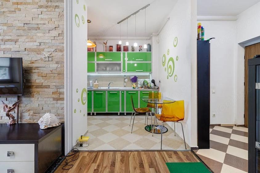 Apartament cu 3 camere decomandat în Nord