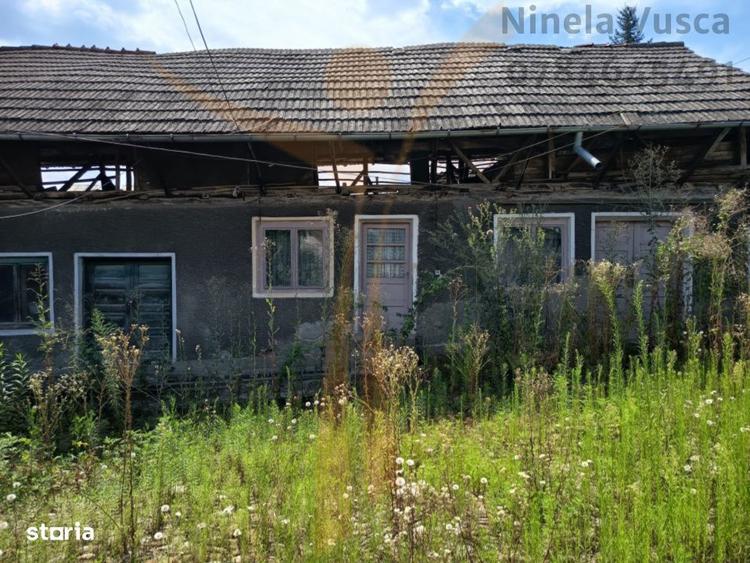 Casă cu 2 camere cu Teren 1020 Mp în Brănești