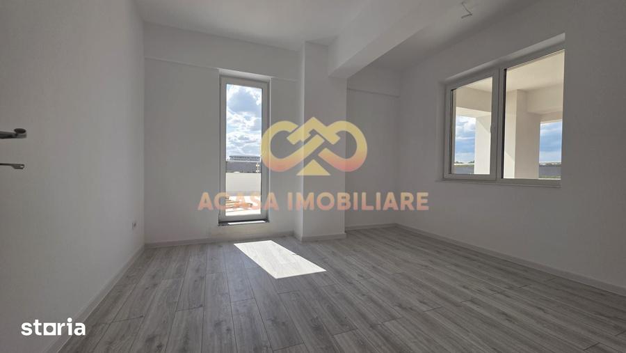 Apartament cu 3 camere decomandat în Voinești