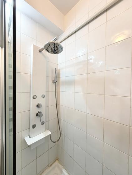 Apartament cu 2 camere decomandat în Cișmigiu