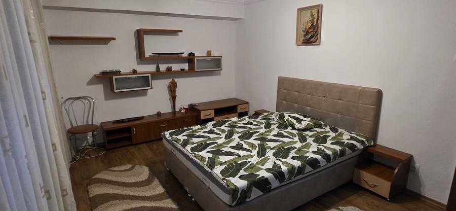 Apartament cu 2 camere decomandat în Alexandru cel Bun