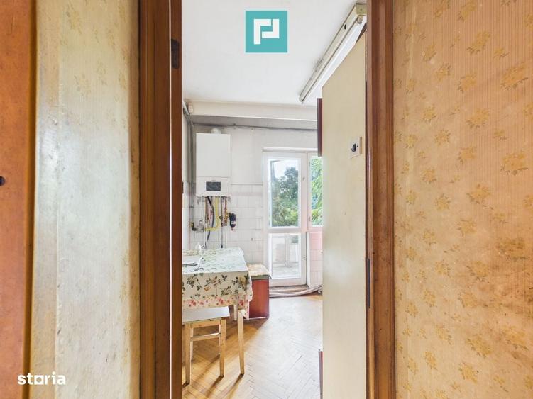 Apartament cu 3 camere decomandat în Central