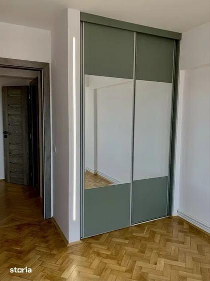 Apartament cu 4 camere, mobilat în Ultracentral