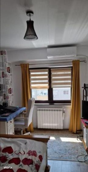 Apartament cu 3 camere decomandat în Teiul Doamnei