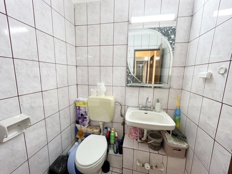 Apartament cu 3 camere decomandat în Aiud