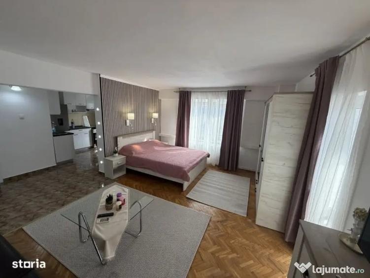 Garsonieră în Decebal