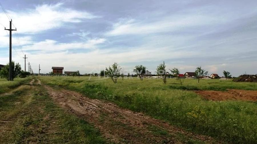 Teren de 20000 mp, în Central