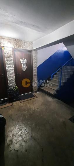 Apartament cu 3 camere în Belcești