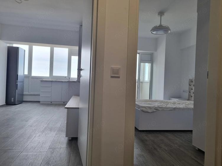 Apartament cu 2 camere semidecomandat în Rovine