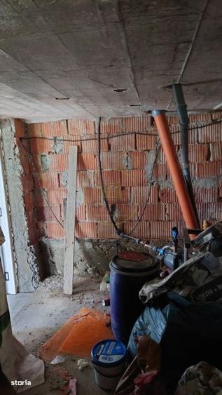 Casă cu 3 camere în Șura Mare
