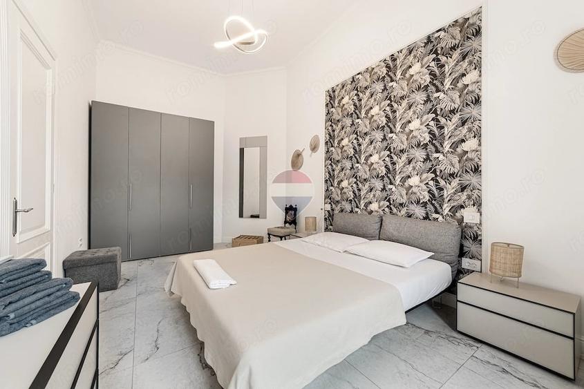 Apartament cu 3 camere semidecomandat în Ultracentral