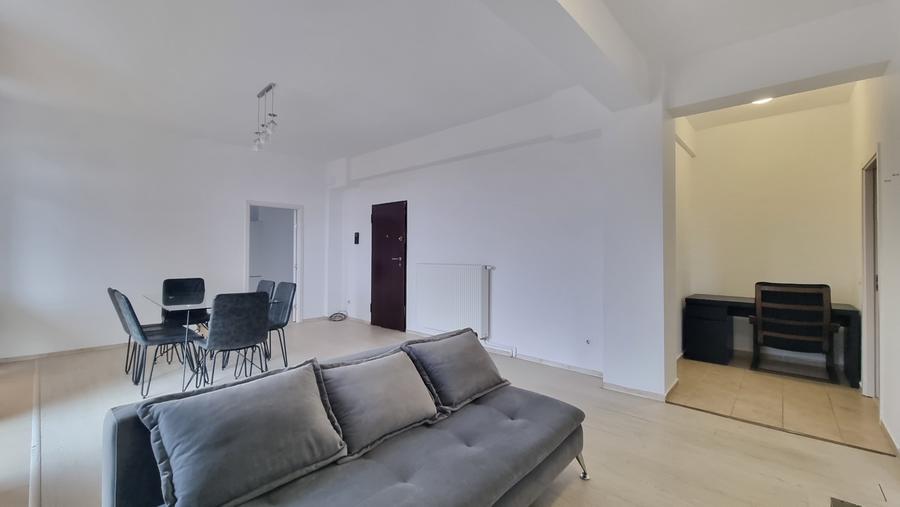 Apartament cu 2 camere semidecomandat în Iancu Nicolae