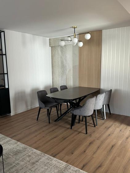Apartament cu 4 camere decomandat în Iancu Nicolae