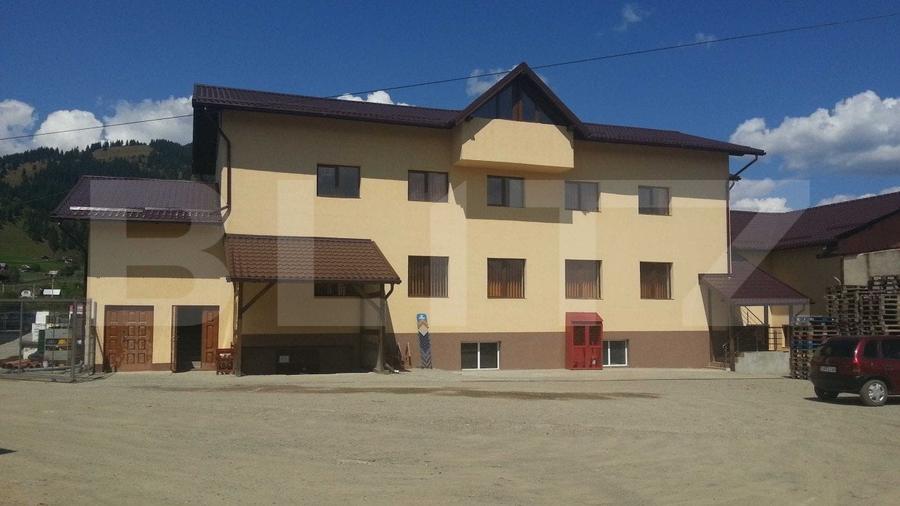 Spațiu comercial, de 850 mp, în Exterior Vest
