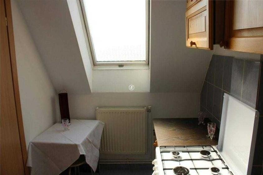 Garsonieră semidecomandată în Gară