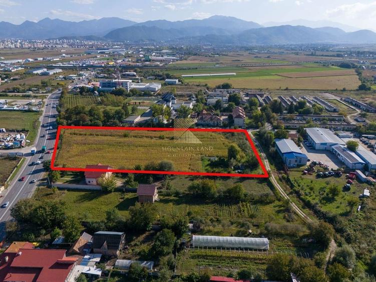 Teren Construcții intravilan de 20500 mp, în Stupini