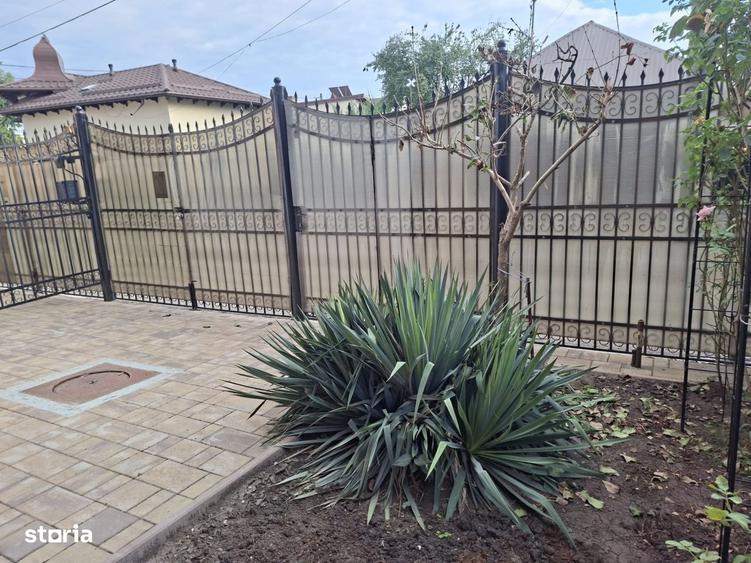 Casă cu 4 camere cu Teren 20 Mp în Gheorghe Doja