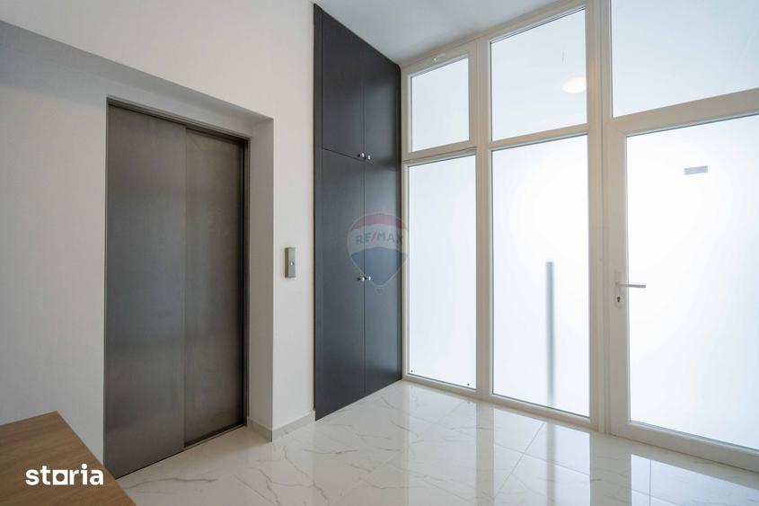 Apartament cu 6 camere în Salca