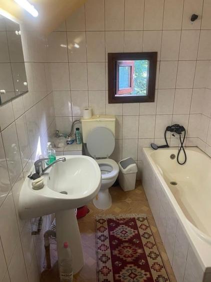 Casă individuală cu 5 camere cu Teren 1000 Mp în Drăgăneasa