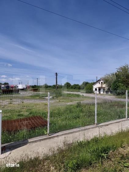 Teren de 40000 mp, în Mănești