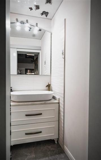 Apartament cu 2 camere decomandat în Apollo