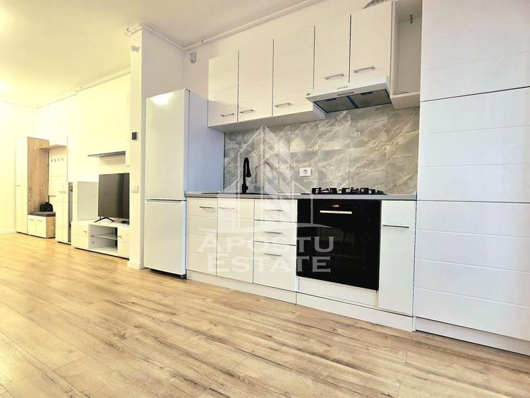 Apartament cu 2 camere semidecomandat în Central