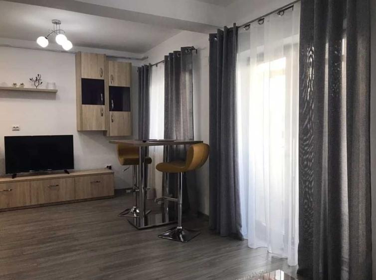Garsonieră semidecomandată în Trivale
