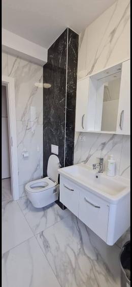 Apartament cu 3 camere decomandat, mobilat în Giroc