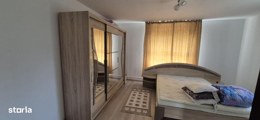 Casă cu 3 camere în Gârdani