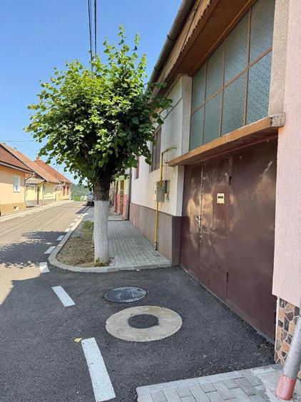 Casă cu 3 camere cu Teren 276 Mp în Central