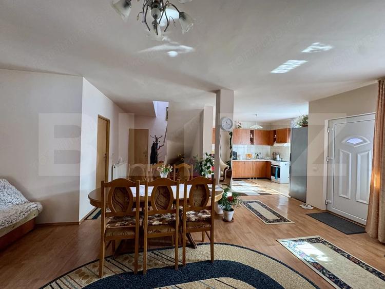 Casă cu Teren 600 Mp în Corunca