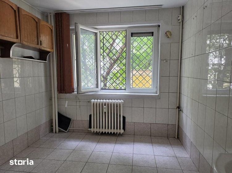 Apartament cu 3 camere în Dristor