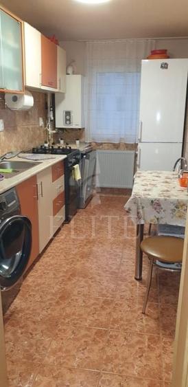 Apartament cu 2 camere decomandat, mobilat în Zorilor