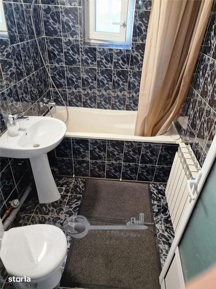 Apartament cu 3 camere decomandat în Cug