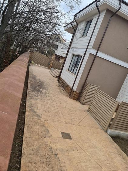 Casă cu 4 camere cu Teren 365 Mp în Cernica