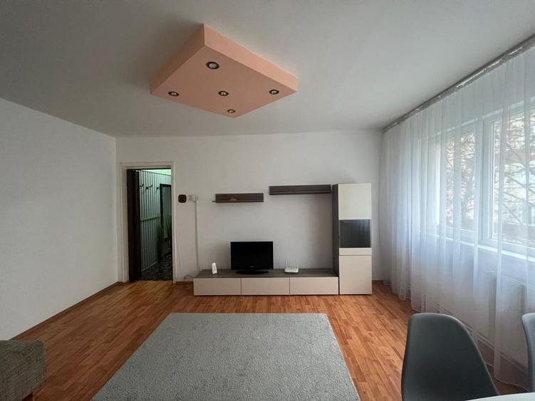 Apartament cu 2 camere în Central — fotografia 3