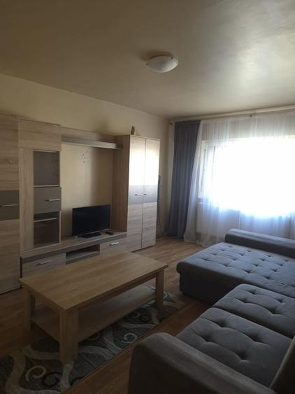 Inchiriez apartament 2 camere - decomandat - zona Confectii - 5