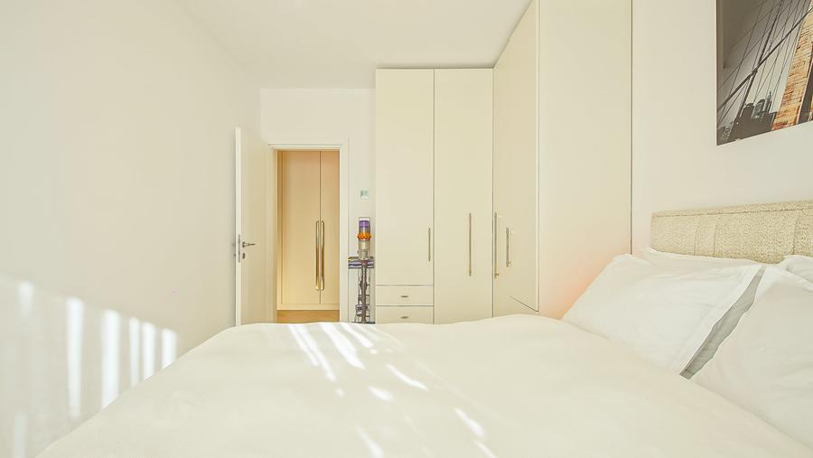 Apartament cu 3 camere decomandat în Sânpetru