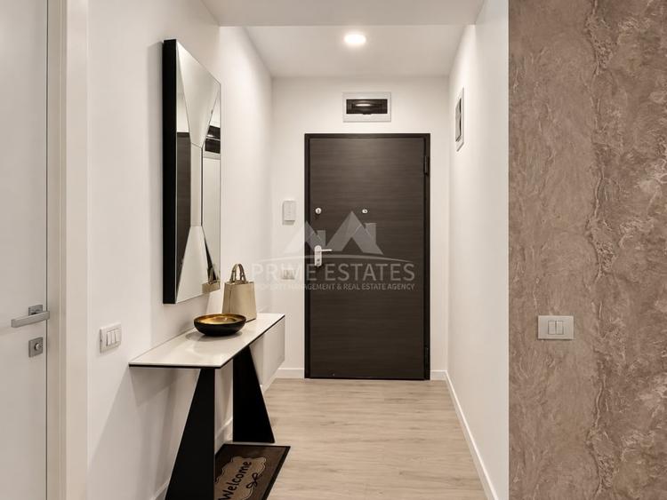 Apartament cu 3 camere semidecomandat, mobilat în Voluntari