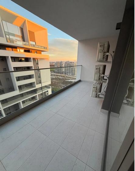 Apartament cu 3 camere semidecomandat, mobilat în Floreasca