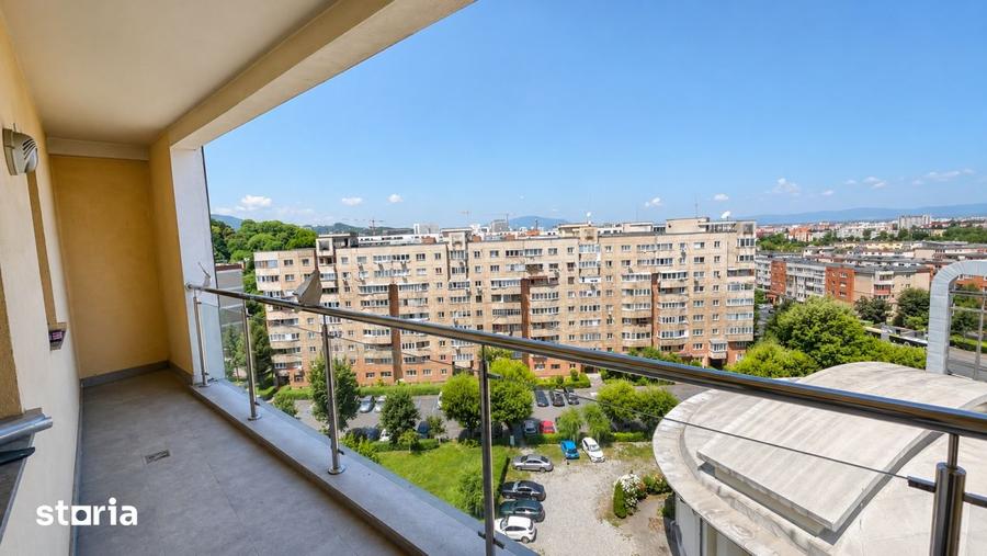 Apartament cu 3 camere decomandat, mobilat în Central